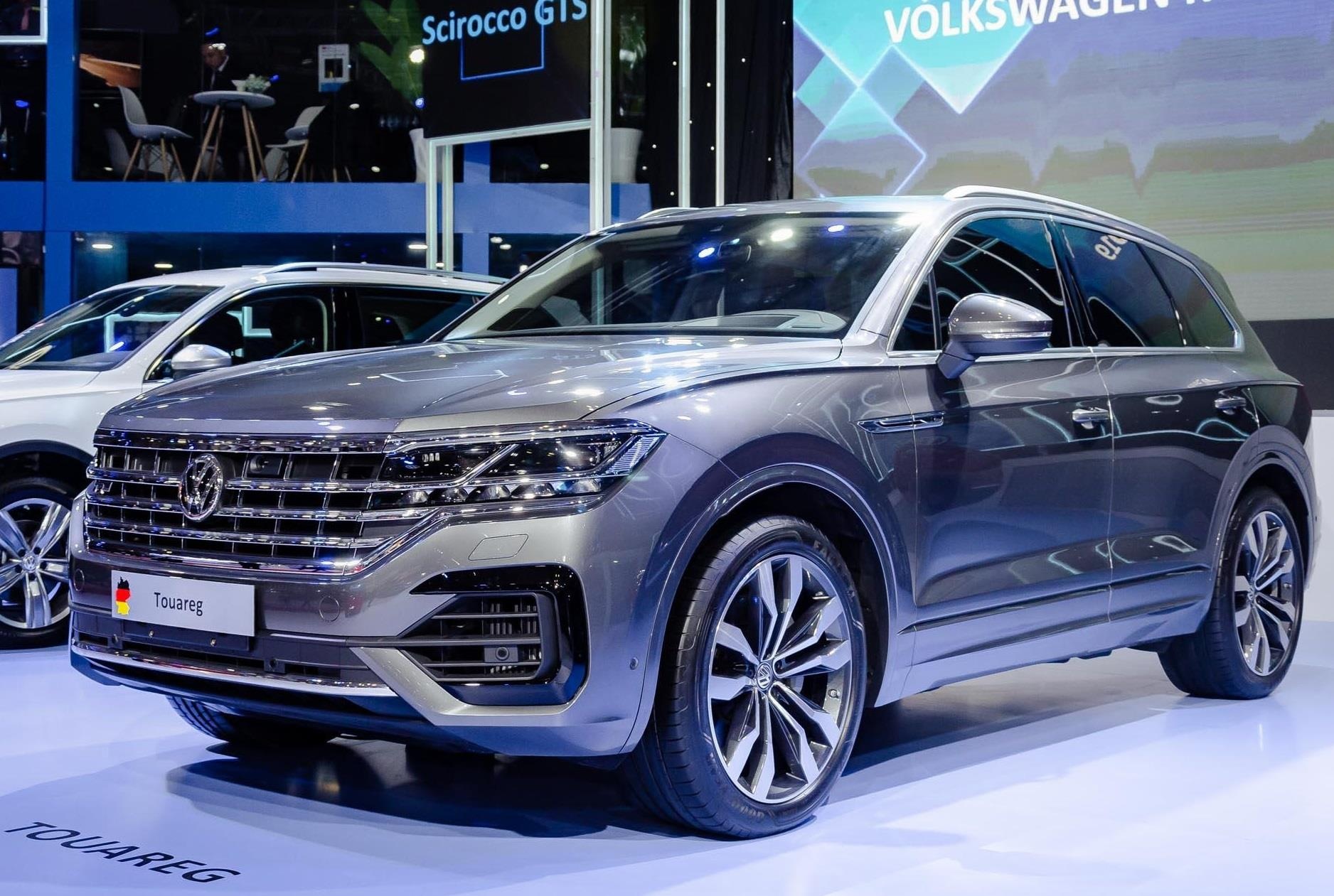 Xe Volkswagen co ‘duong luoi bo’ dang bi tam giu tai cang Cat Lai hinh anh