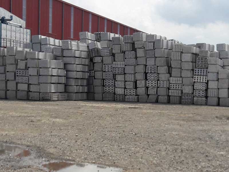 Ai là chủ lô nhôm 4, 3 tỷ USD, đội lốt hàng Việt chờ đi Mỹ? ảnh 1 Ai la chu lo nhom 4, 3 ty USD, doi lot hang Viet cho di My? anh 1