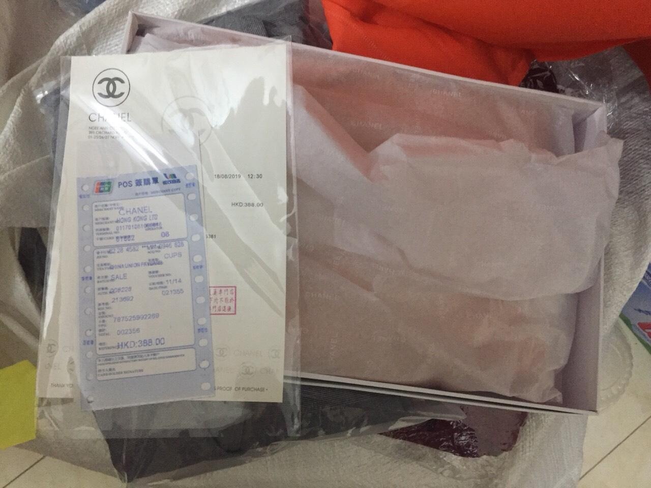 Phat hien mot co so cat mac Trung Quoc,  dan nhan Chanel,  Gucci anh 1