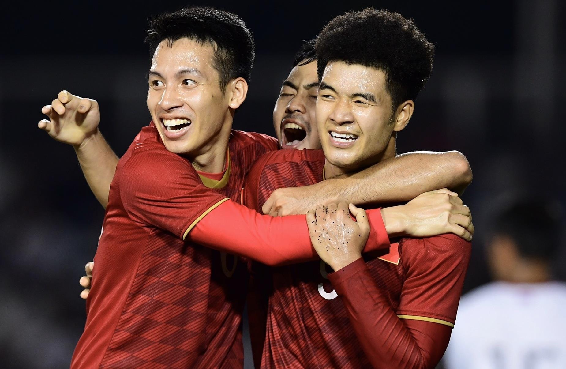 Ngan hang dau tien hua thuong lon U22 Viet Nam neu vo dich SEA Games hinh anh