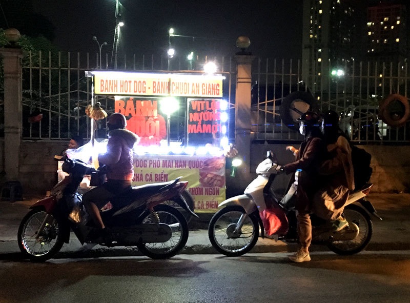 Loai banh An Giang gay sot,  ban dao via he Ha Noi thu 70 trieu/thang anh 1