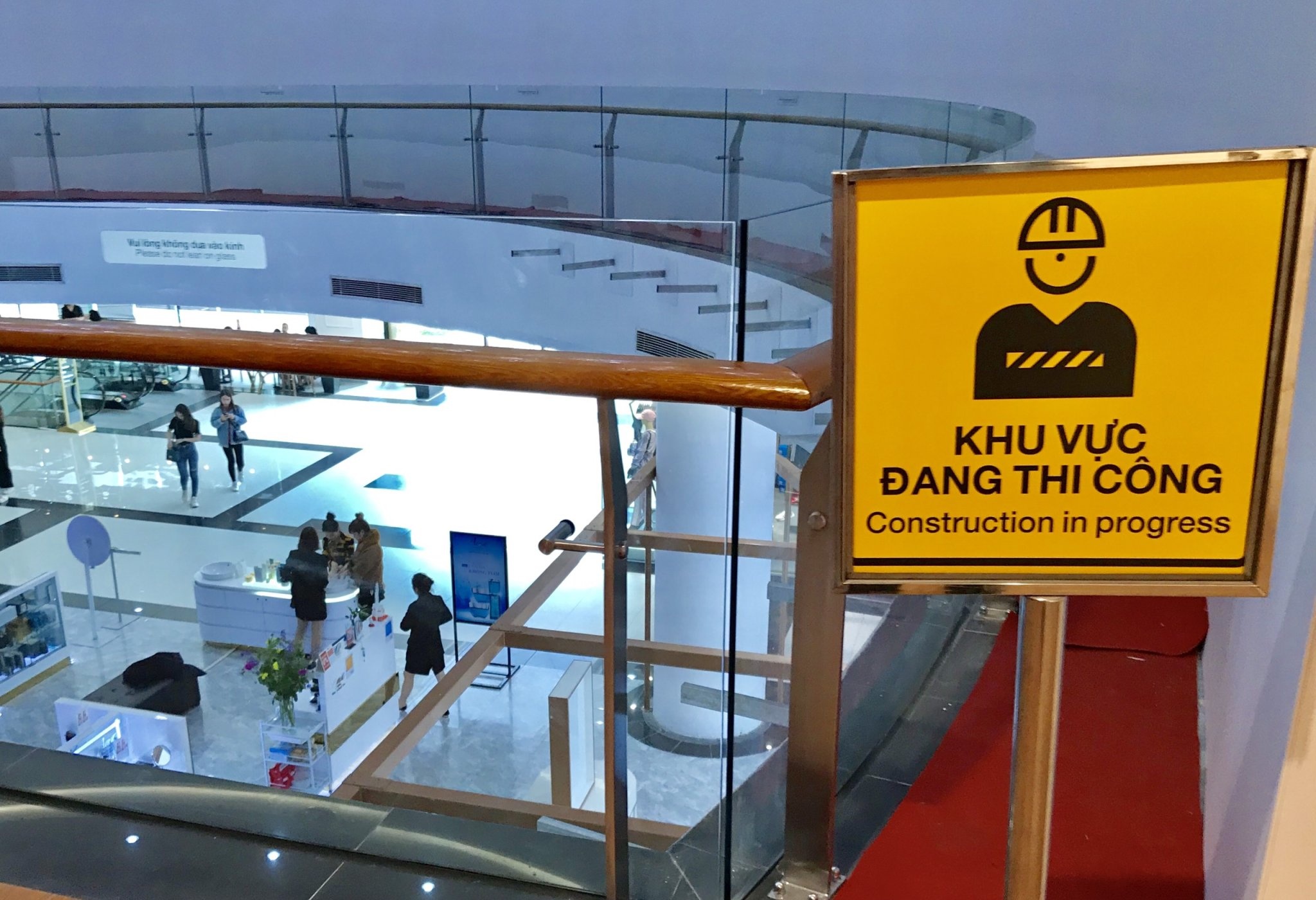 Uniqlo đầu tiên tại Hà Nội sẽ ở Vincom Phạm Ngọc Thạch? ảnh 3 Uniqlo dau tien tai Ha Noi se o Vincom Pham Ngoc Thach? anh 3