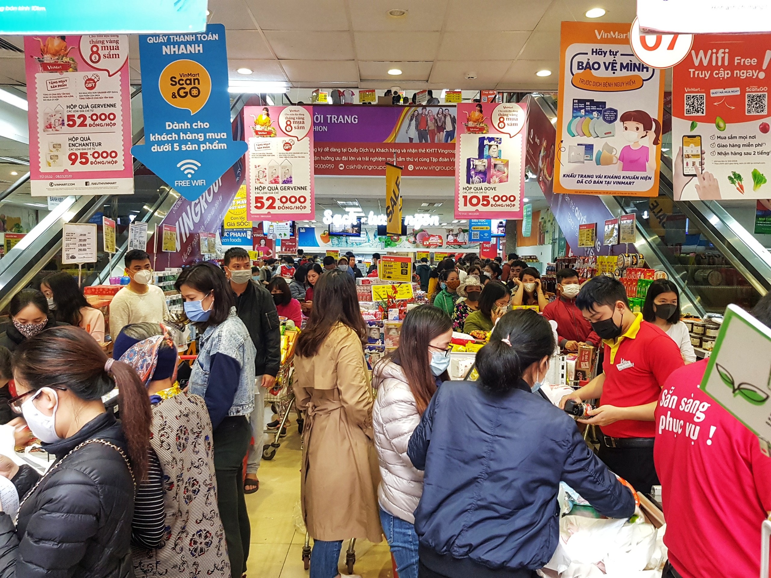 Vinmart,  Big C keu goi khong tinh tru,  cam ket du hang ban anh 1