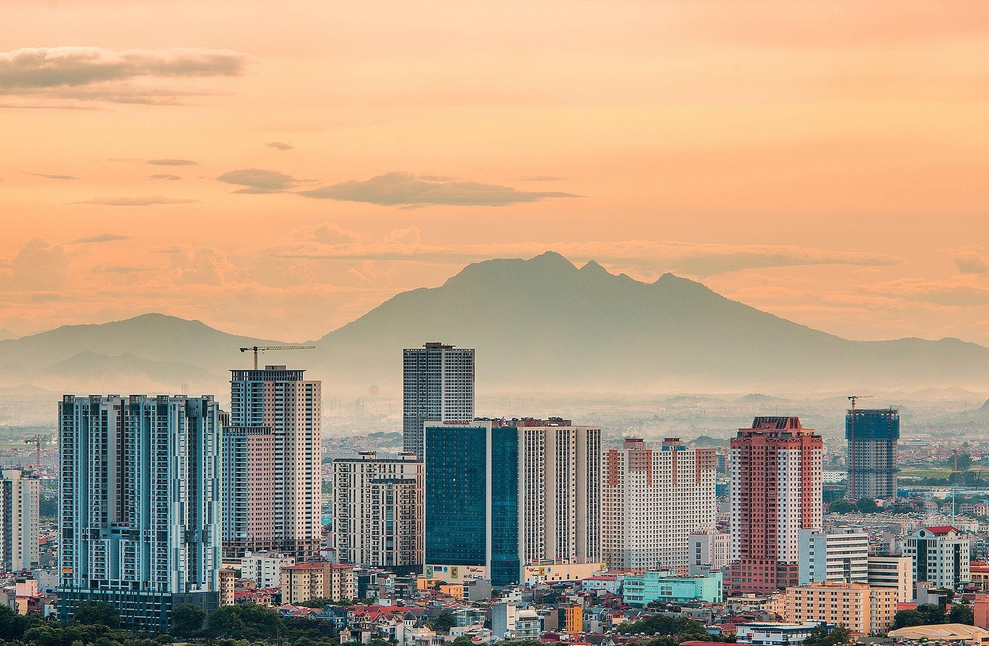 1.200 doanh nghiep du hoi nghi xuc tien dau tu Ha Noi hinh anh