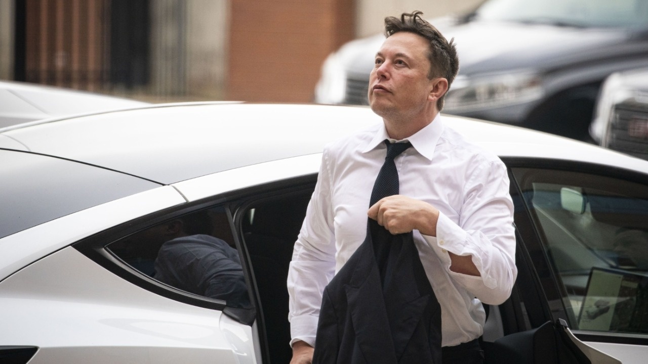 Tai san Elon Musk bay hoi hon 25 ty USD trong mot tuan hinh anh