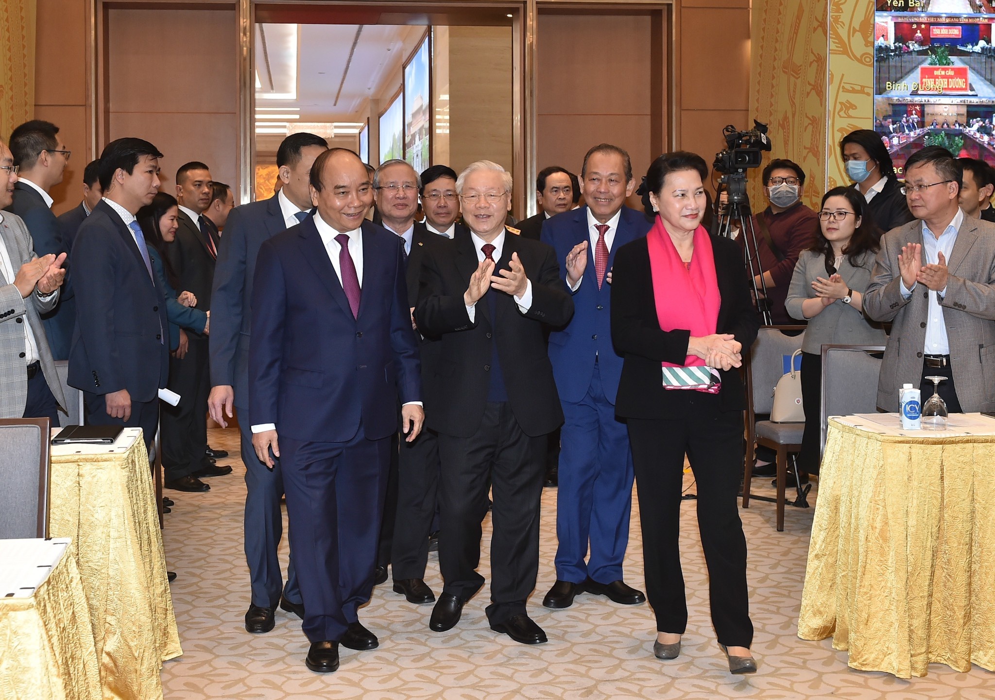 Kiem soat tot dich Covid-19 la nen tang cho phuc hoi,  phat trien kinh te xa hoi anh 1