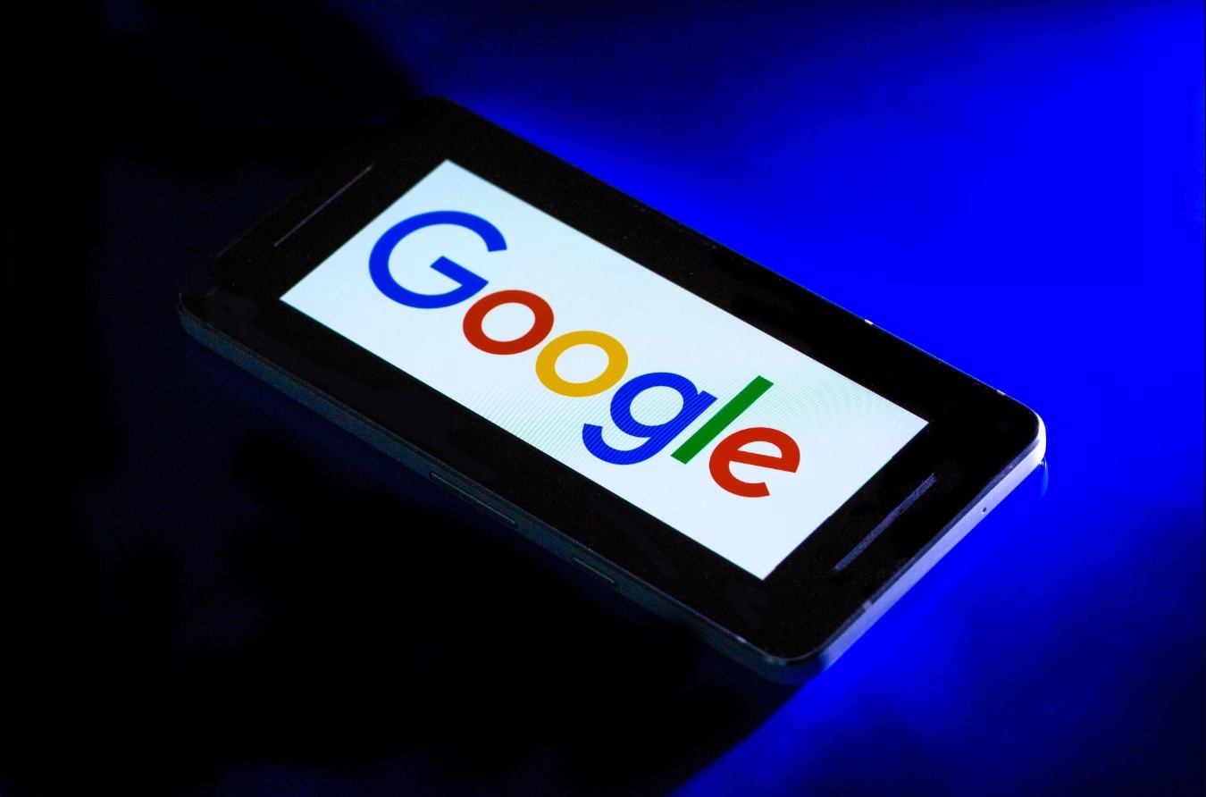 Thu thue nguoi kiem tien tren Google, YouTube the nao? hinh anh