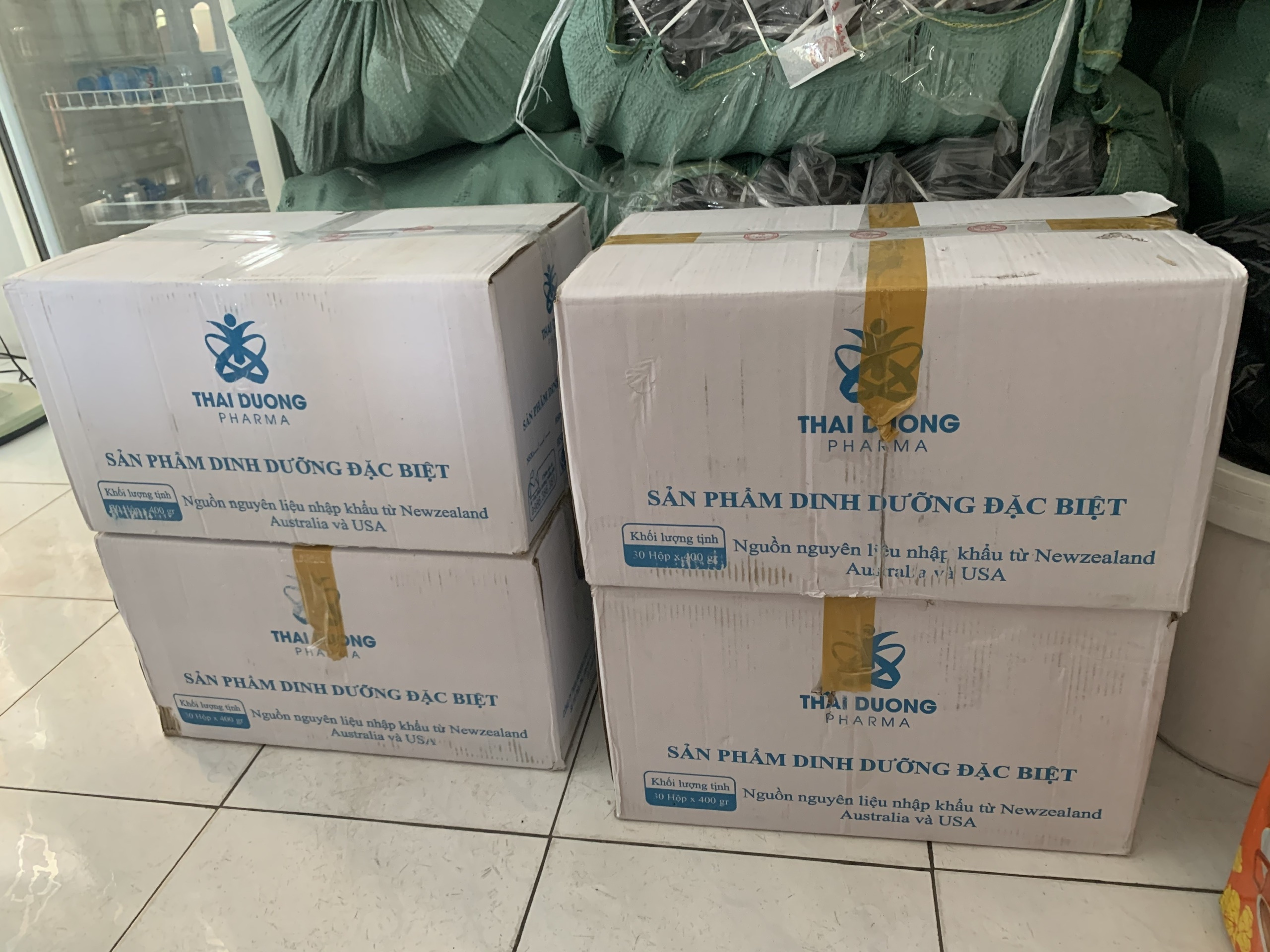 Bat lo thuc pham chuc nang gioi thieu cho cac cu gia tai hoi thao anh 1