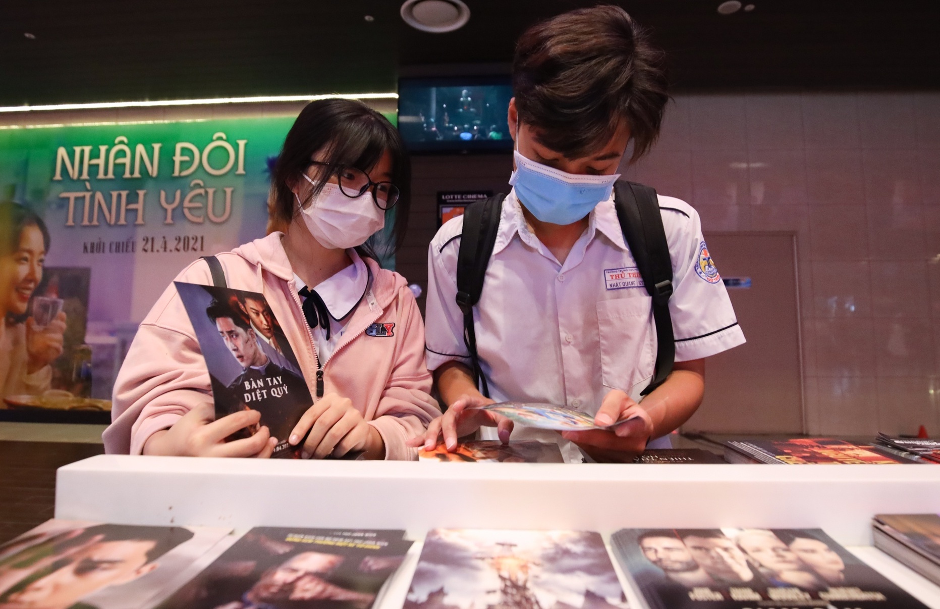 Chu cum rap BHD va Galaxy lam an ra sao truoc khi keu cuu Thu tuong? hinh anh