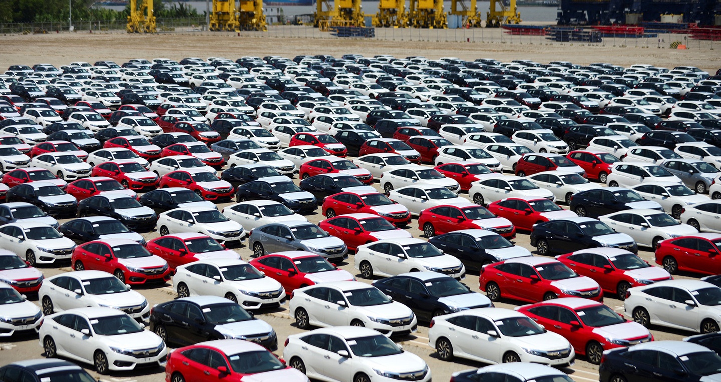 Oto Trung Quoc nhap vao Viet Nam tang 480% hinh anh