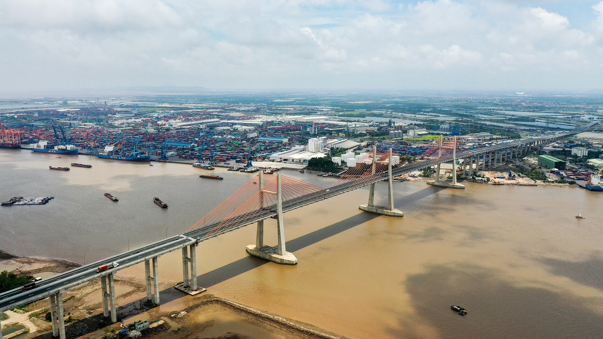 Chu tich Quang Ninh ly giai vi sao tinh nay dan dau chi so PCI? anh 3