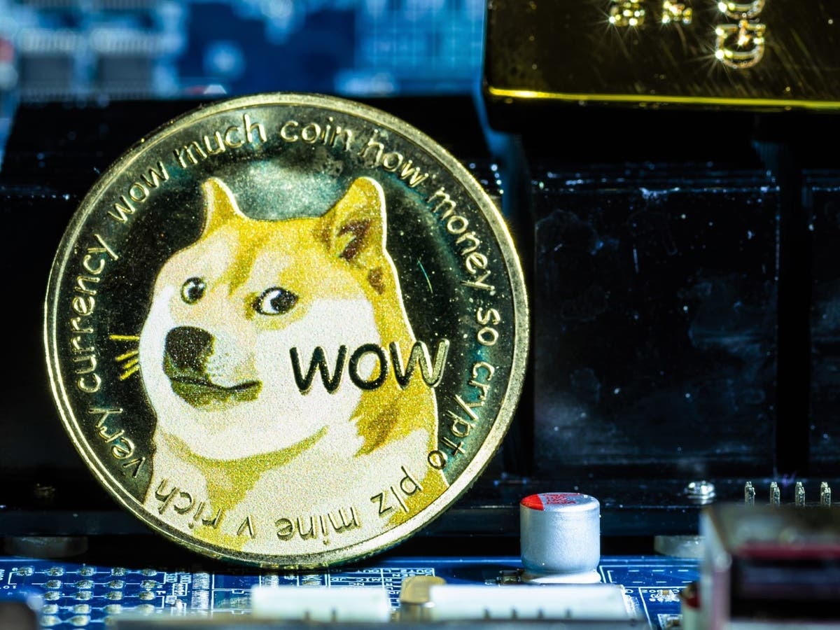 Vi sao gia Dogecoin chua the cham muc 1 USD/dong? hinh anh
