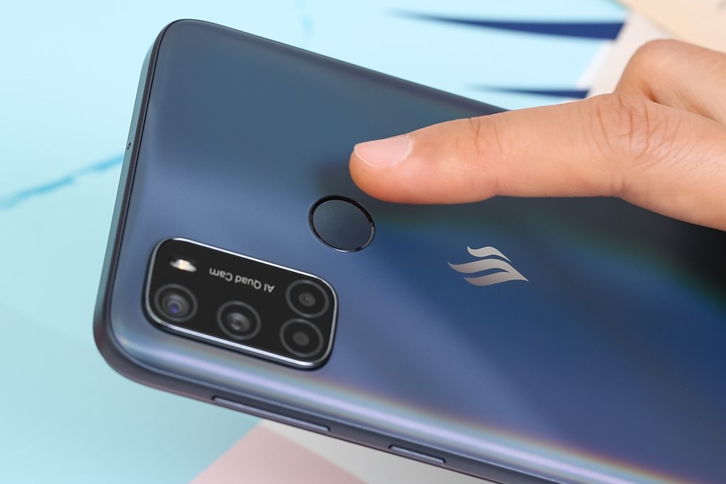 Truoc dien thoai va TV, Vingroup tung buong nhung mang nao? hinh anh