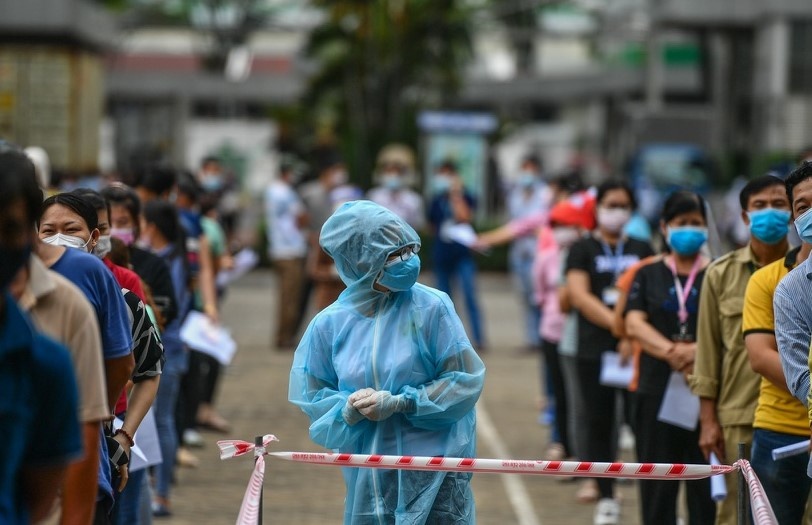 Gan 13 trieu lao dong bi anh huong tieu cuc boi dich Covid-19 hinh anh