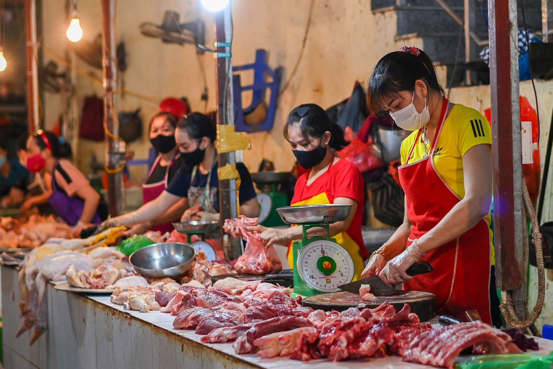 Ha Noi tinh phuong an cung cap hang hoa khi dich phuc tap hon hinh anh