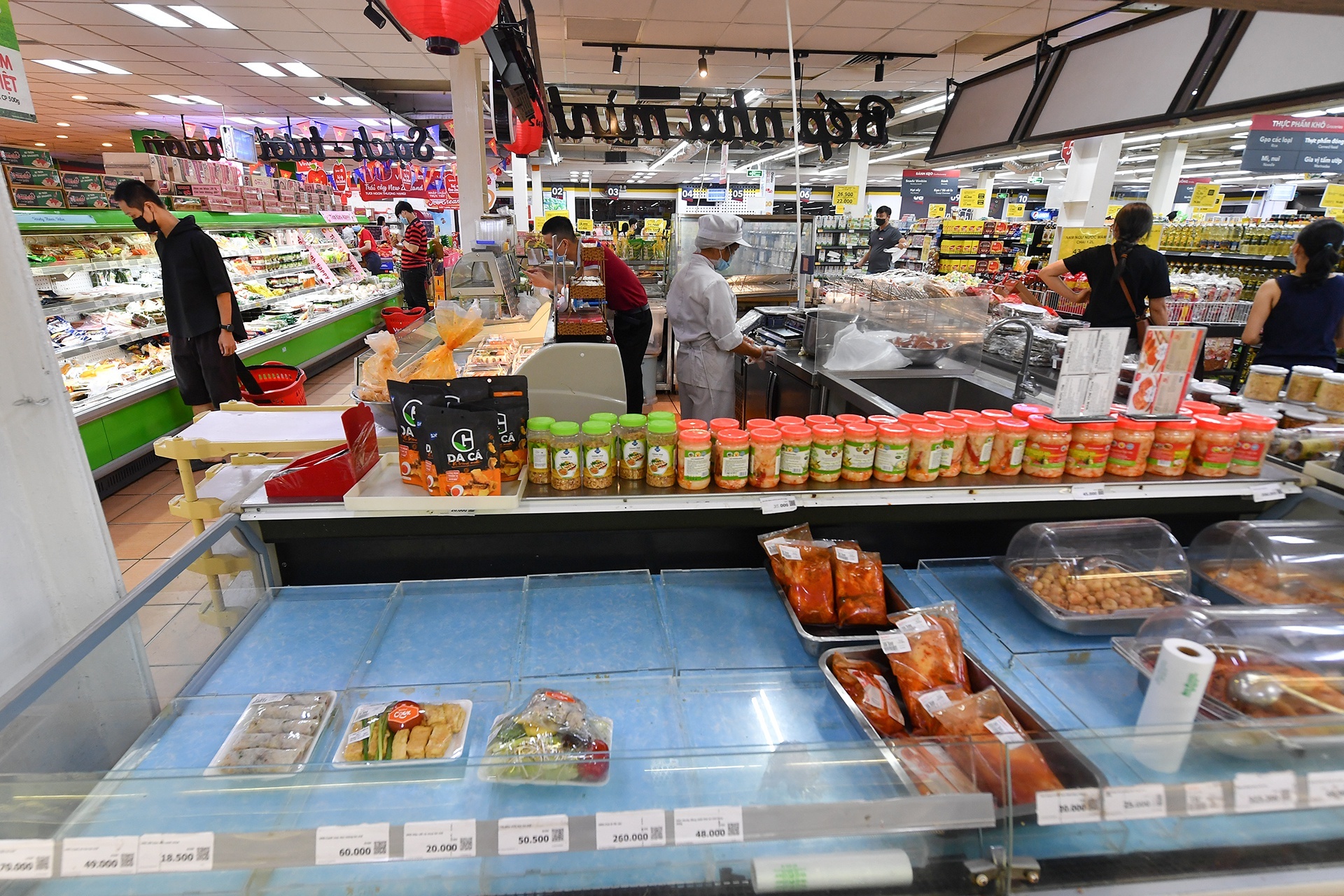 Hang hoa o Ha Noi san sang phuc vu nguoi dan trong 3 thang anh 2