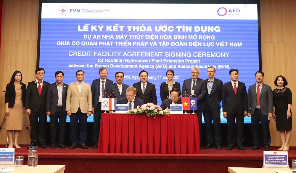 Vay uu dai 70 trieu EUR de mo rong du an thuy dien Hoa Binh anh 1