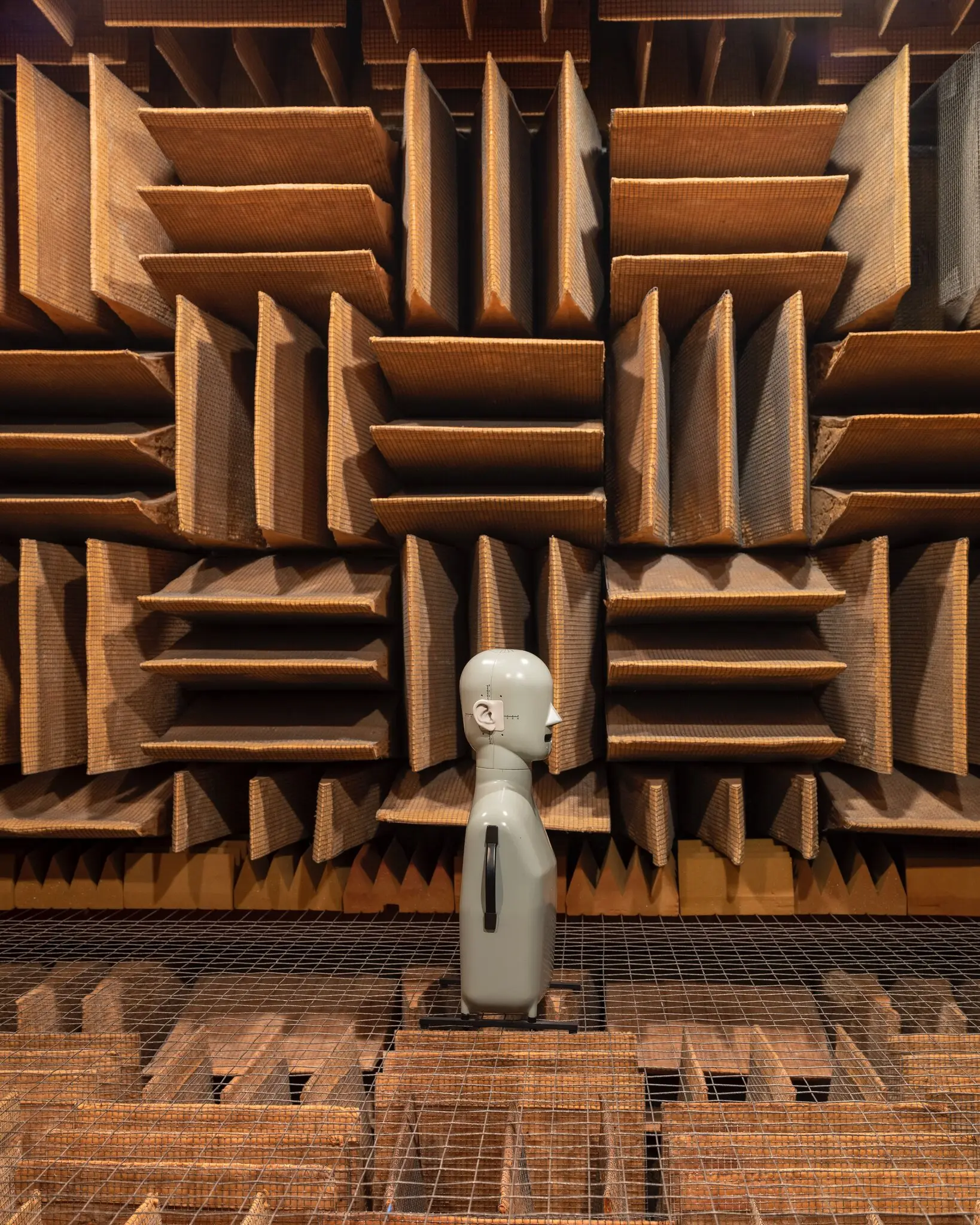 Can phong yen tinh nhat anh 1