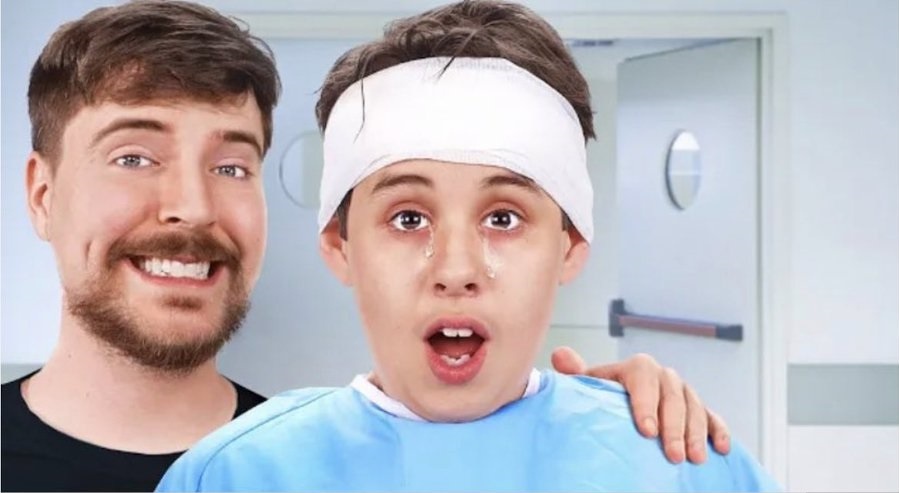 YouTuber gay tranh cai khi tai tro mo mat cho 1.000 nguoi khiem thi hinh anh