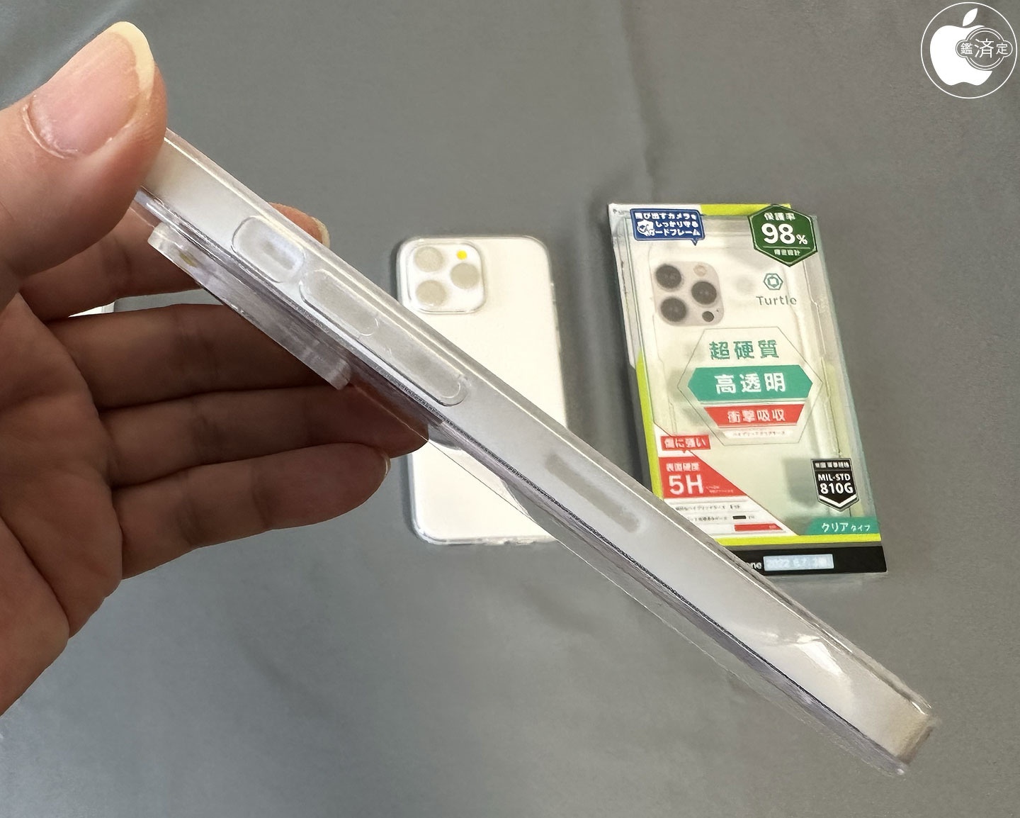 Mo hinh iPhone 15 that anh 8