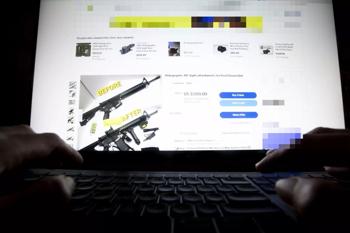 Co gi tren phan bi an di cua Internet hinh anh