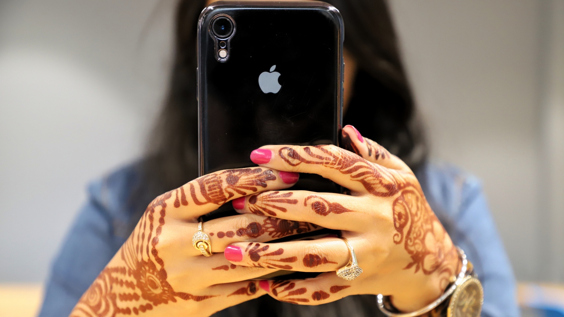 Thach thuc lon hon ca Vision Pro cua Apple hinh anh