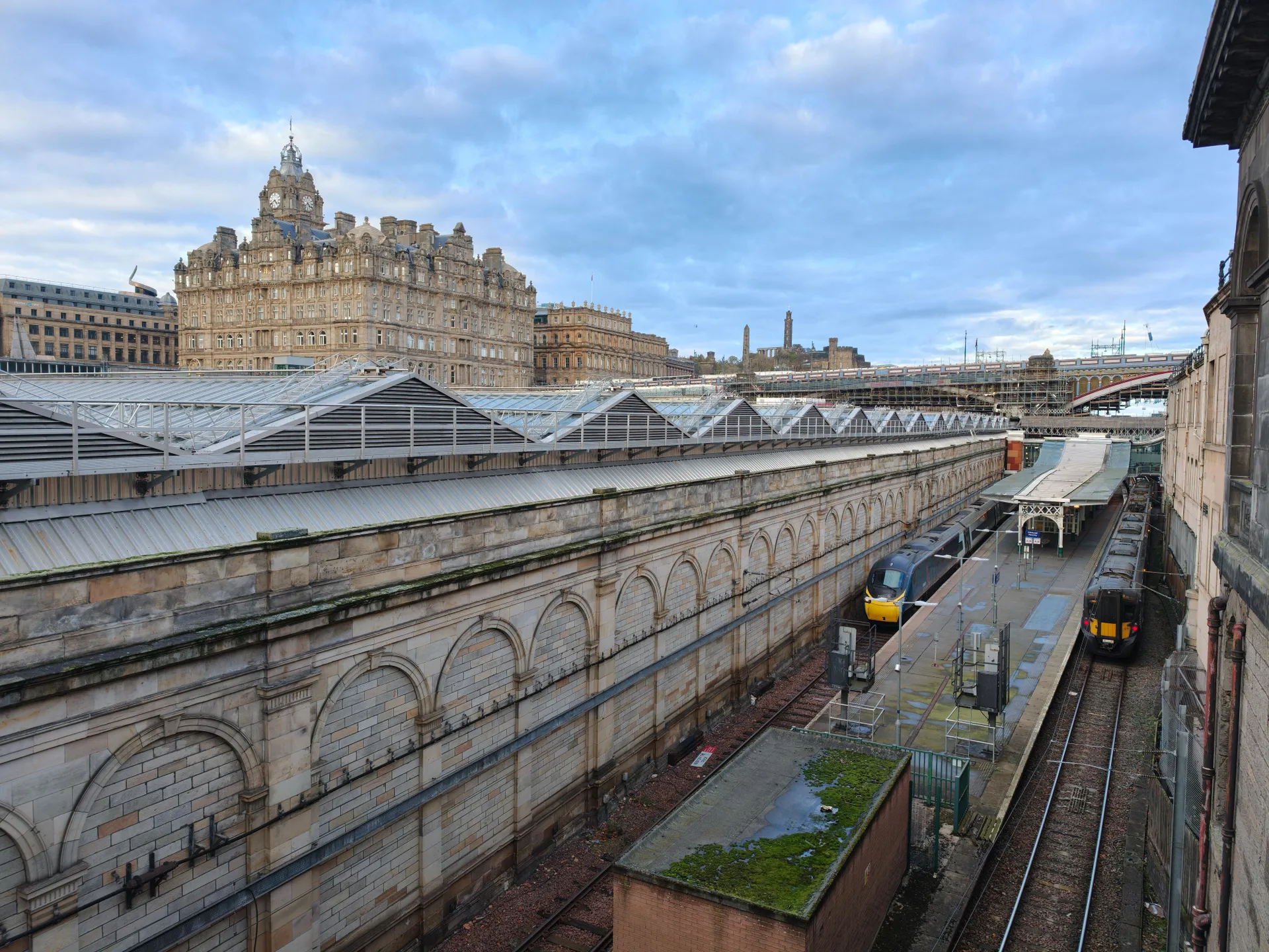 Oppo លើស Apple រូបថត 3 Oppo ap dao Apple anh 3