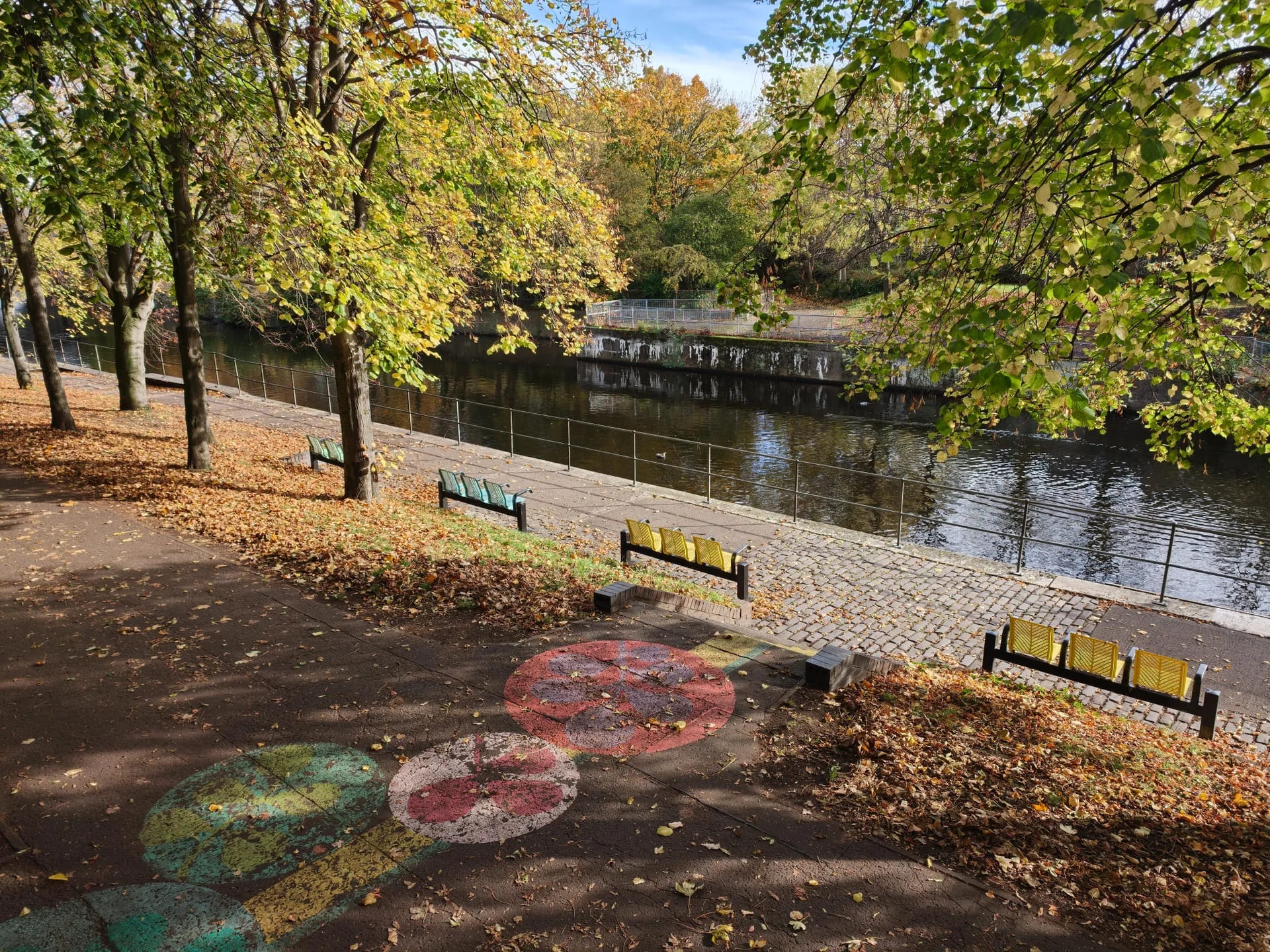 Oppo លើស Apple រូបថត ៩ Oppo ap dao Apple anh 9