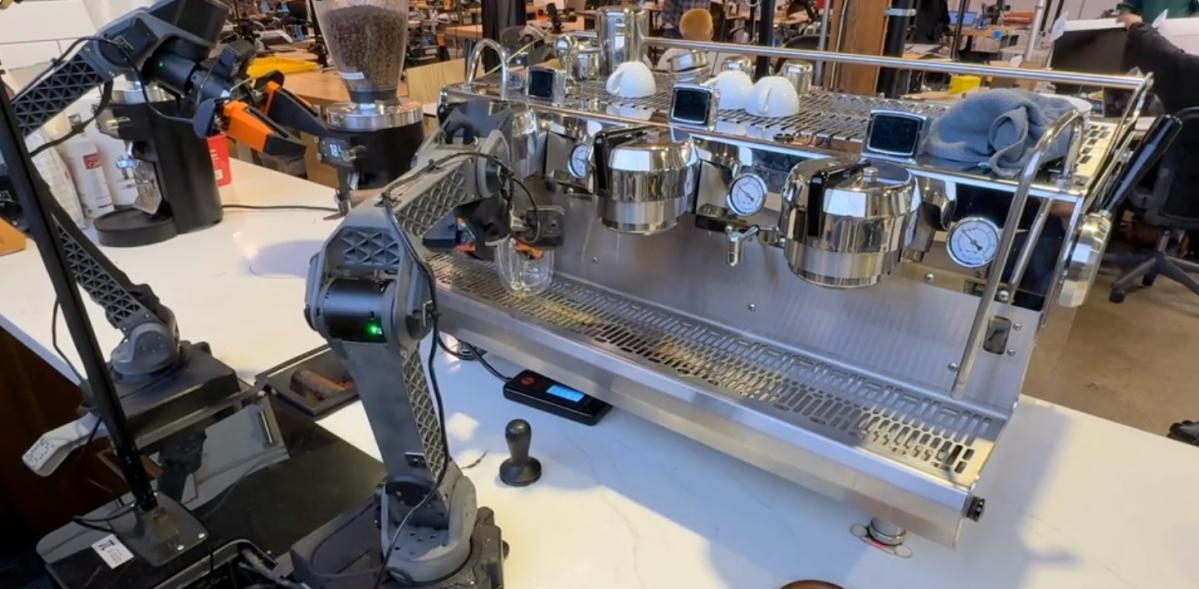 Dot pha trong linh vuc robot hinh anh