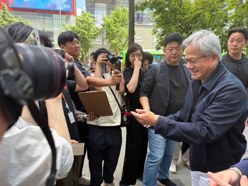Jensen Huang anh 3
