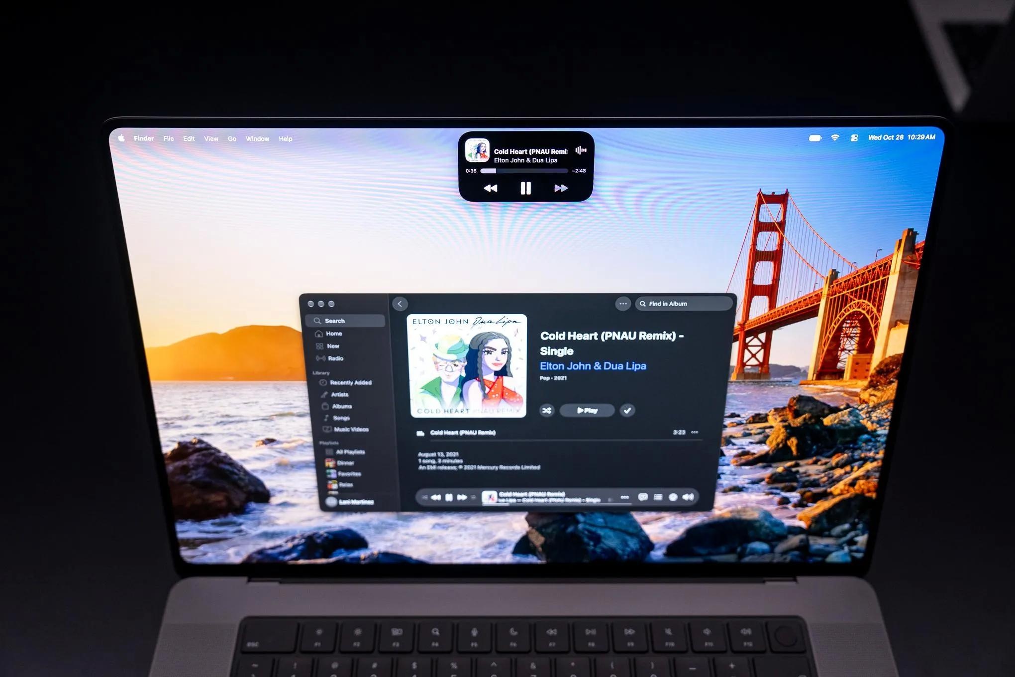 MacBook ảnh 5