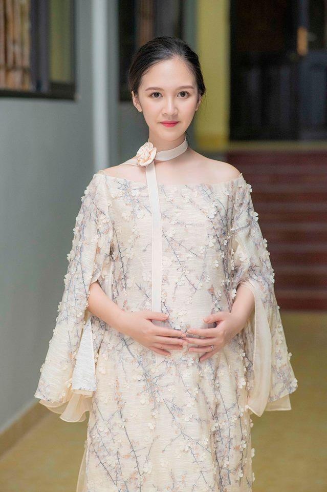 nhan sac dien vien nhi Ha Anh sau sinh anh 2