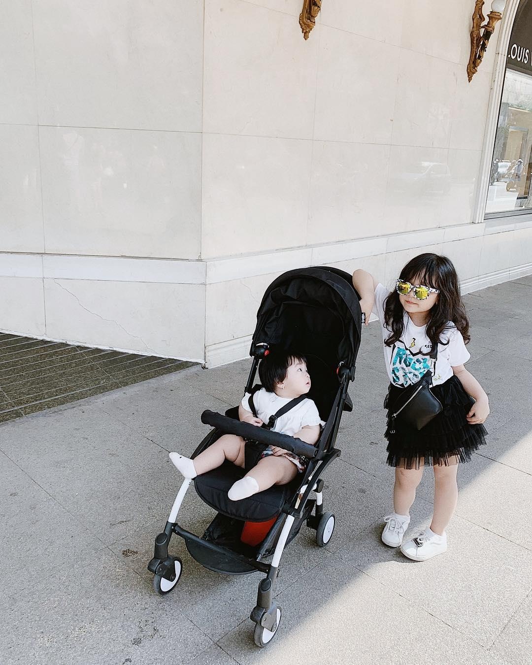 hot mom Ngoc Mon va 2 con nhu Fashionista anh 6