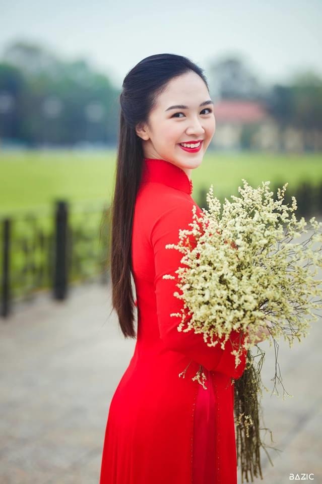 nhan sac dien vien nhi Ha Anh sau sinh anh 13