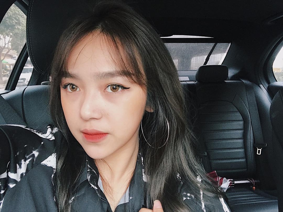 hot girl Ha thanh xinh giong nhau anh 3