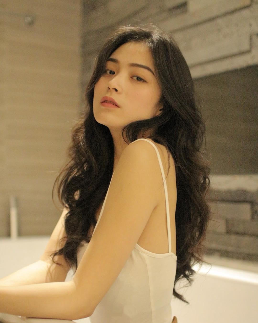 mau anh Da Nang duoc so sanh voi Ha Vi anh 7