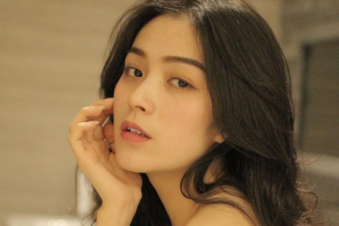 Hot girl Da Nang co goc nghieng va than thai nhu mau chuyen nghiep hinh anh