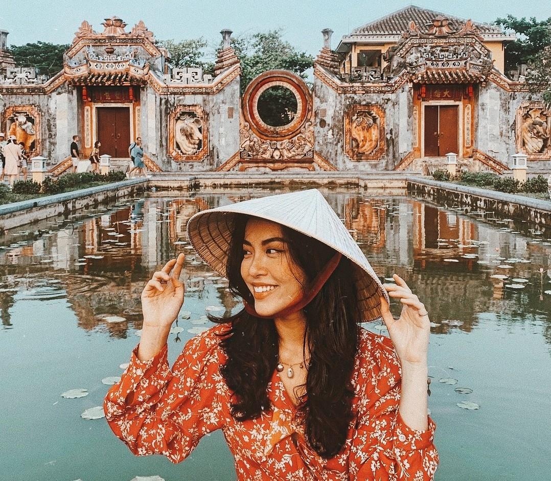 Ha Truc di hoc anh 1