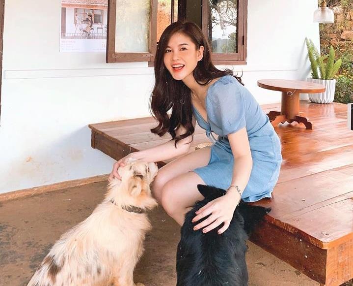 nhan sac MC Vu Thu Hoai anh 4