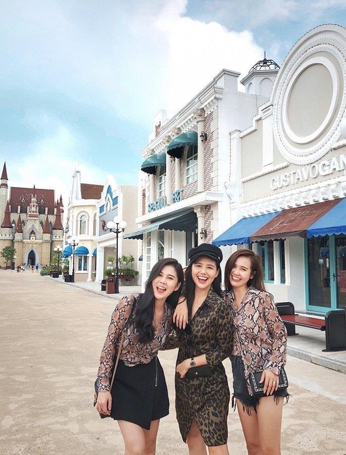 nhan sac bo ba hot girl sinh nam 1990 anh 2