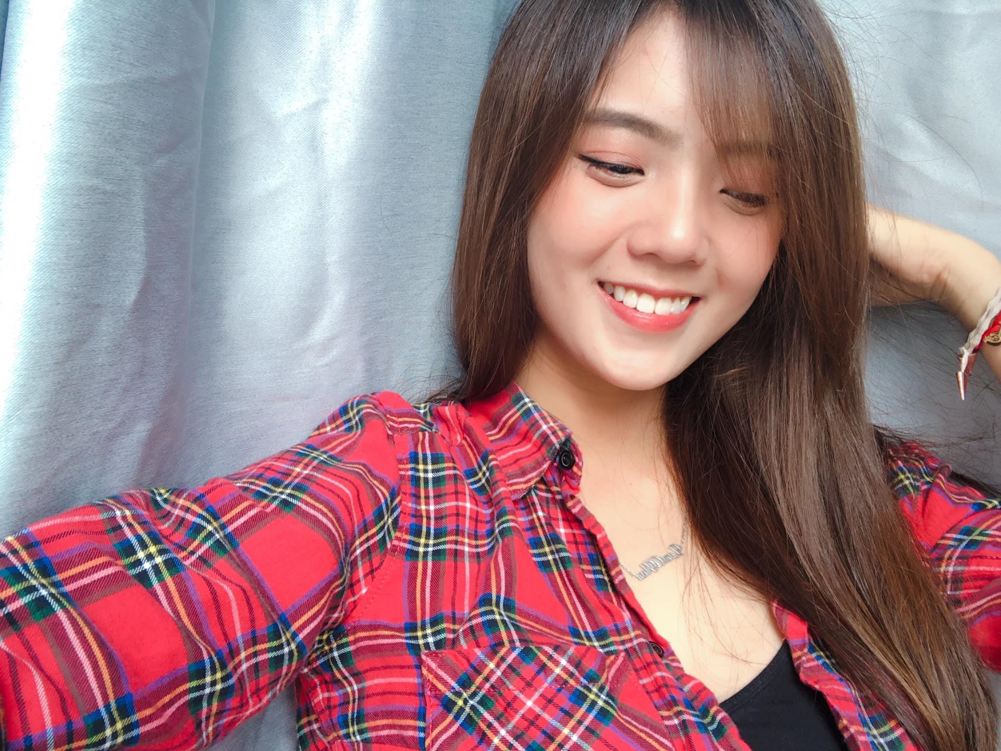 hot girl la me 2 con anh 24