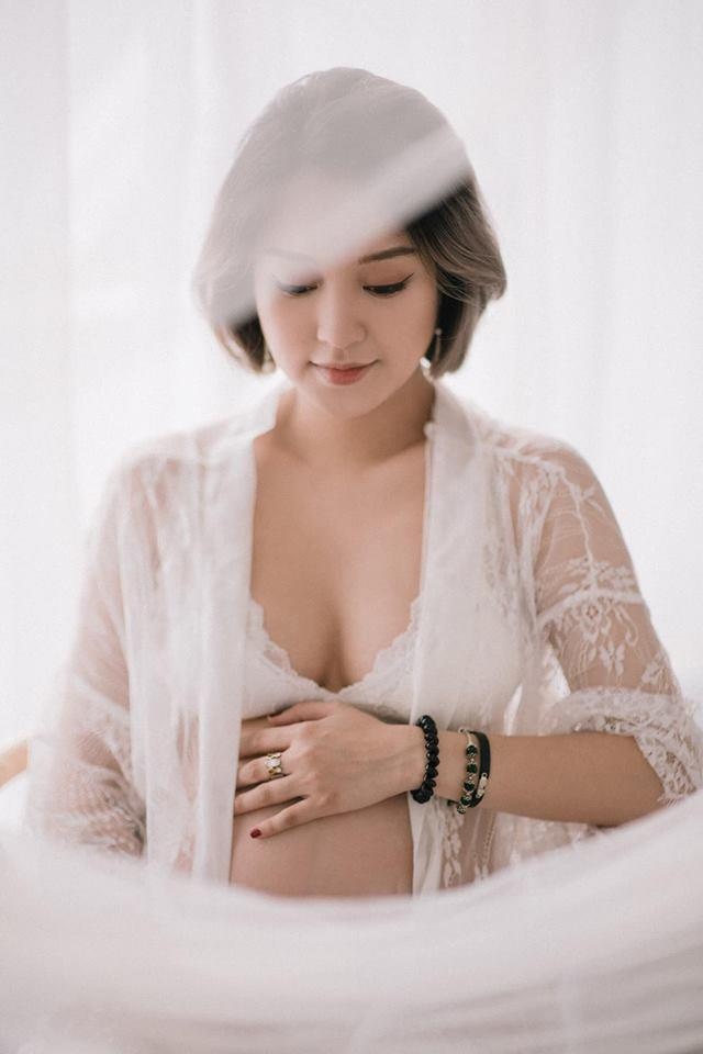 hot girl la me 2 con anh 10