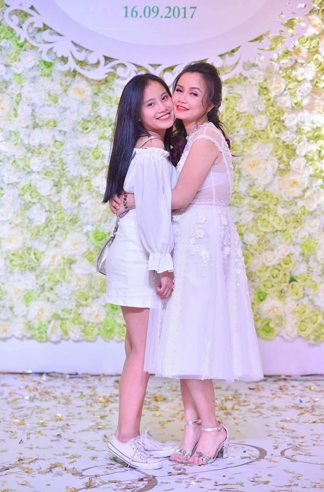 con gái diễn viên Hoàng Yến ảnh 8 con gai dien vien Hoang Yen anh 8