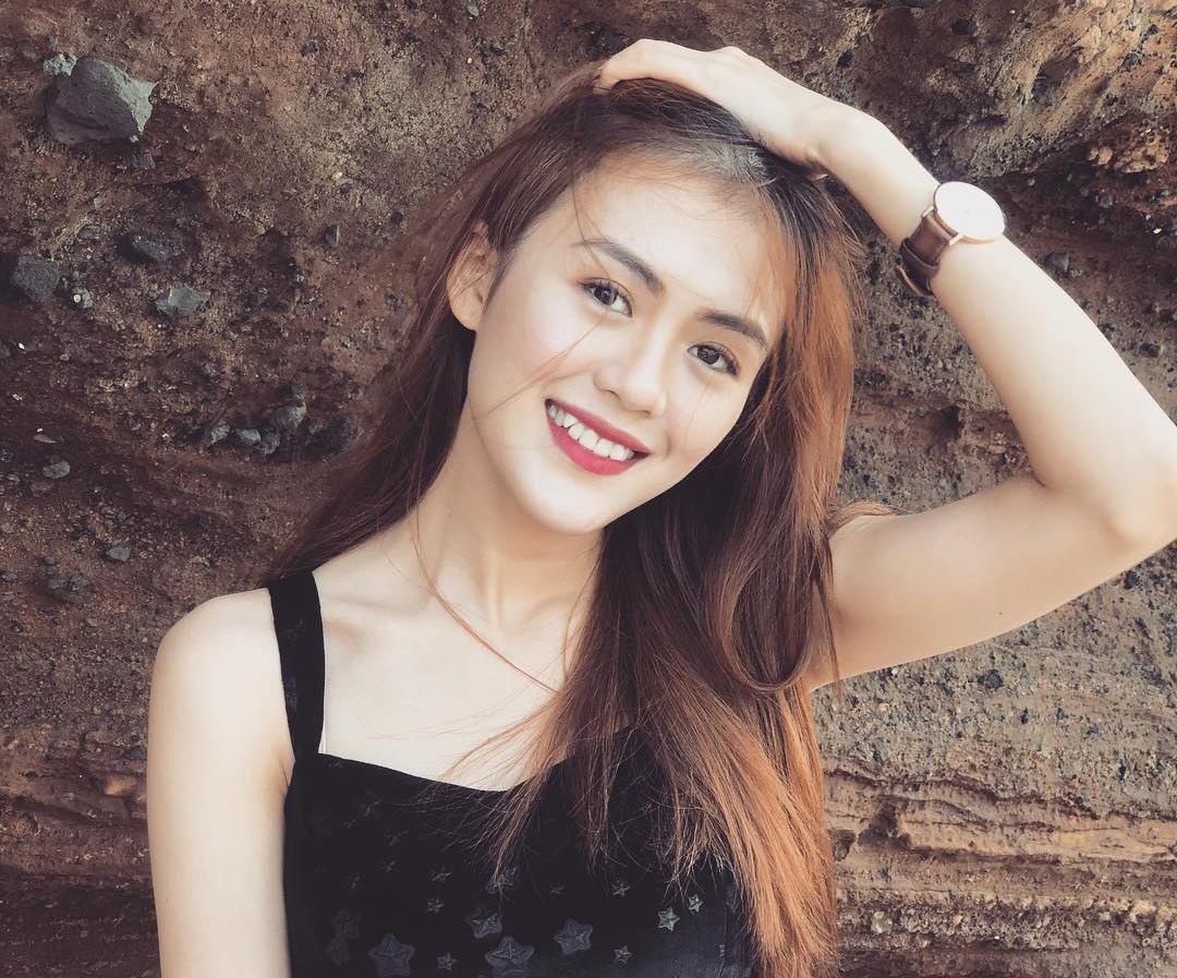 hot girl co rang khenh anh 10