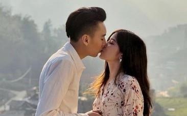 Chuyen tinh cam cua nhom ban than toan hot girl noi tieng Ha thanh hinh anh
