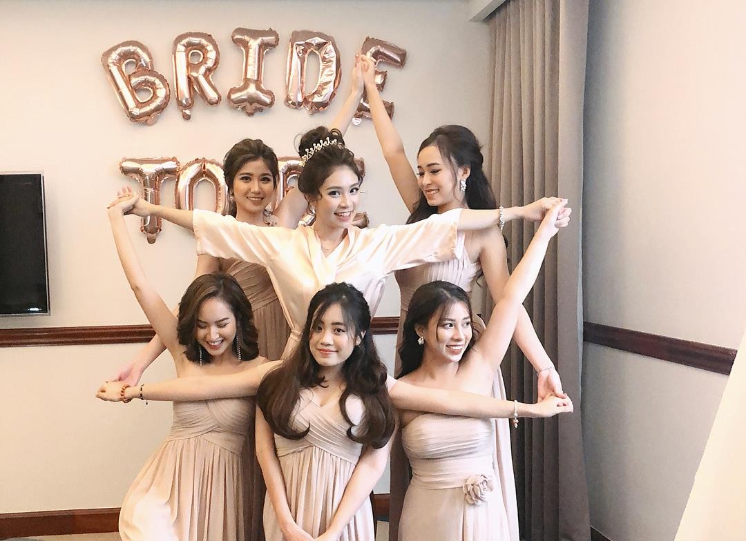 nhom ban than hot girl anh 8