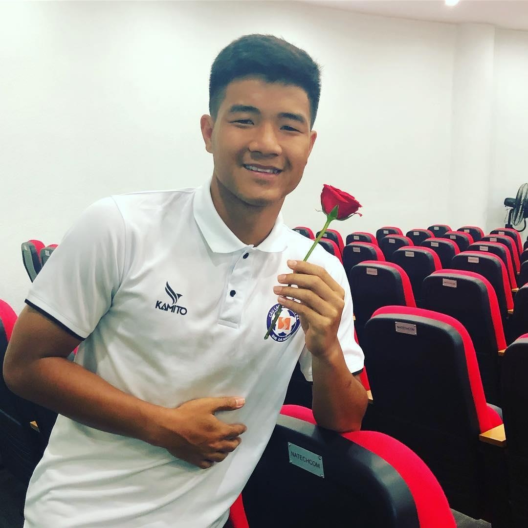 Hà Đức Chinh công khai bạn gái ảnh 4 Ha Duc Chinh cong khai ban gai anh 4