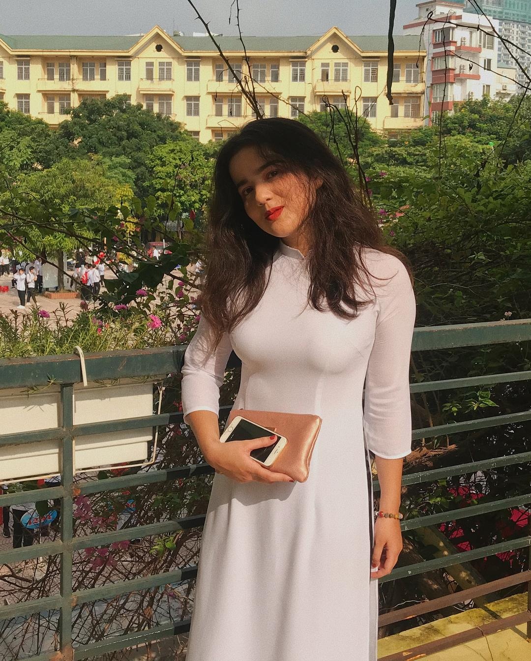 nu sinh lai Nga xinh dep anh 2