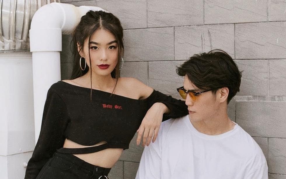 3 doi yeu nhau hoi tu cac yeu to 'con nha nguoi ta': Gioi, giau, dep hinh anh