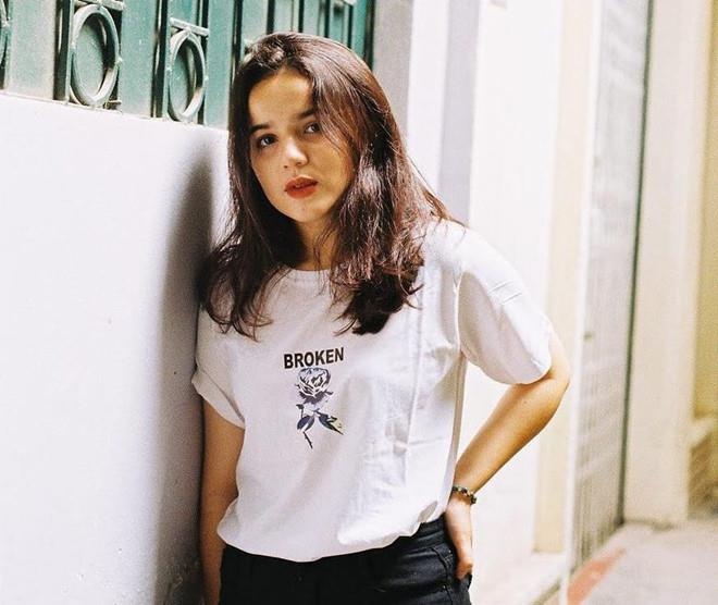 con lai sinh nam 2001 anh 12